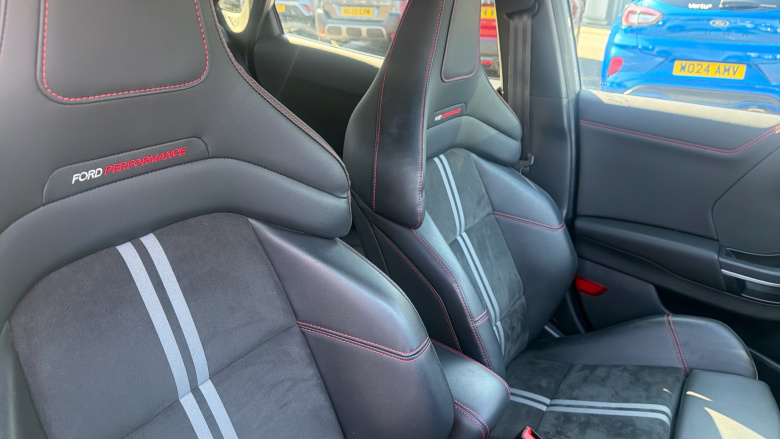 Ford Puma ST 1.5 EcoBoost ST 5dr Petrol Hatchback